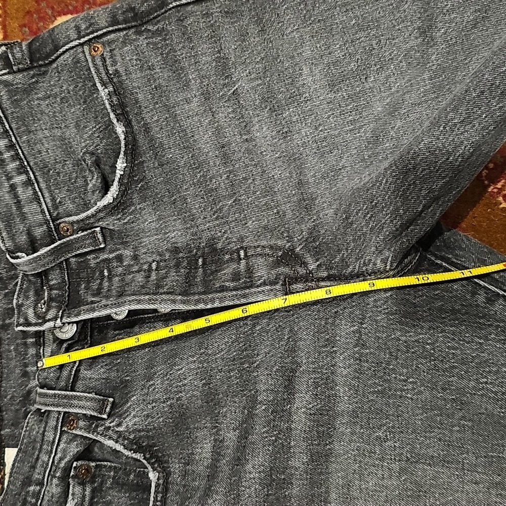 Levi's Women's Black Jeans - Picture 8 of 8